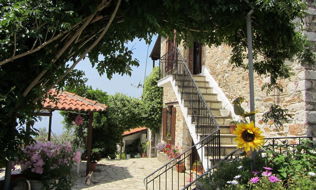 Tsorni Hill Cottage Лефокастро Екстериор снимка