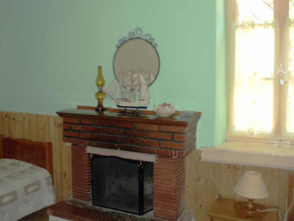 Tsorni Hill Cottage Лефокастро Екстериор снимка