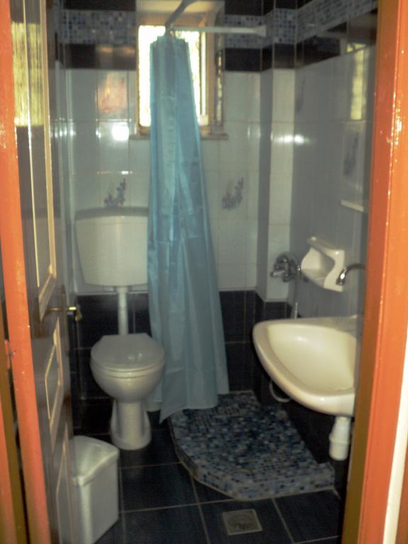 Tsorni Hill Cottage Лефокастро Екстериор снимка