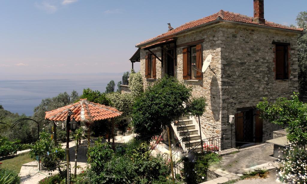 Tsorni Hill Cottage Лефокастро Екстериор снимка
