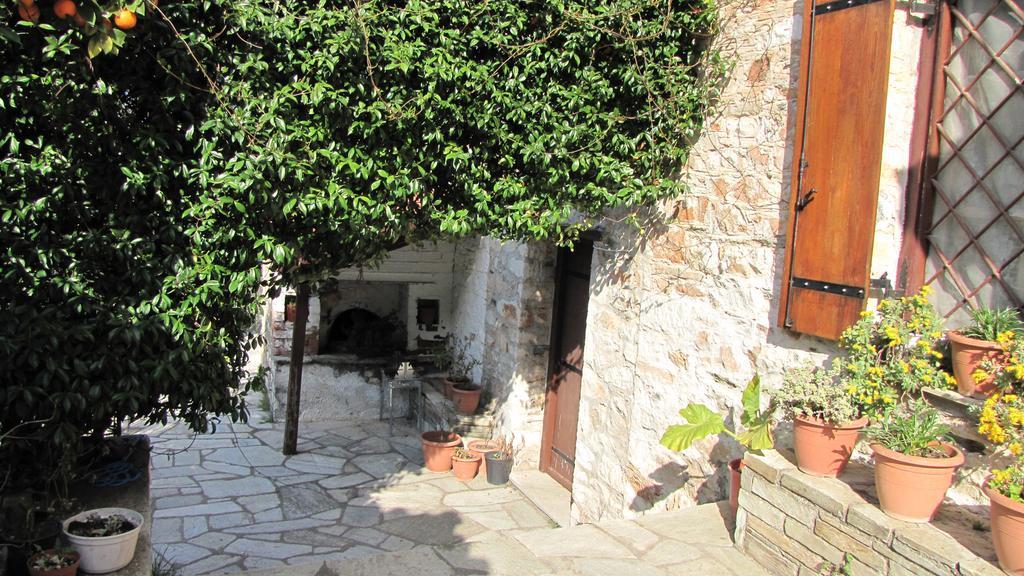 Tsorni Hill Cottage Лефокастро Екстериор снимка