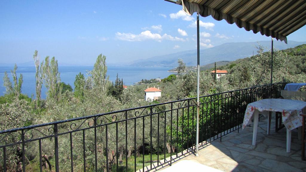 Tsorni Hill Cottage Лефокастро Екстериор снимка